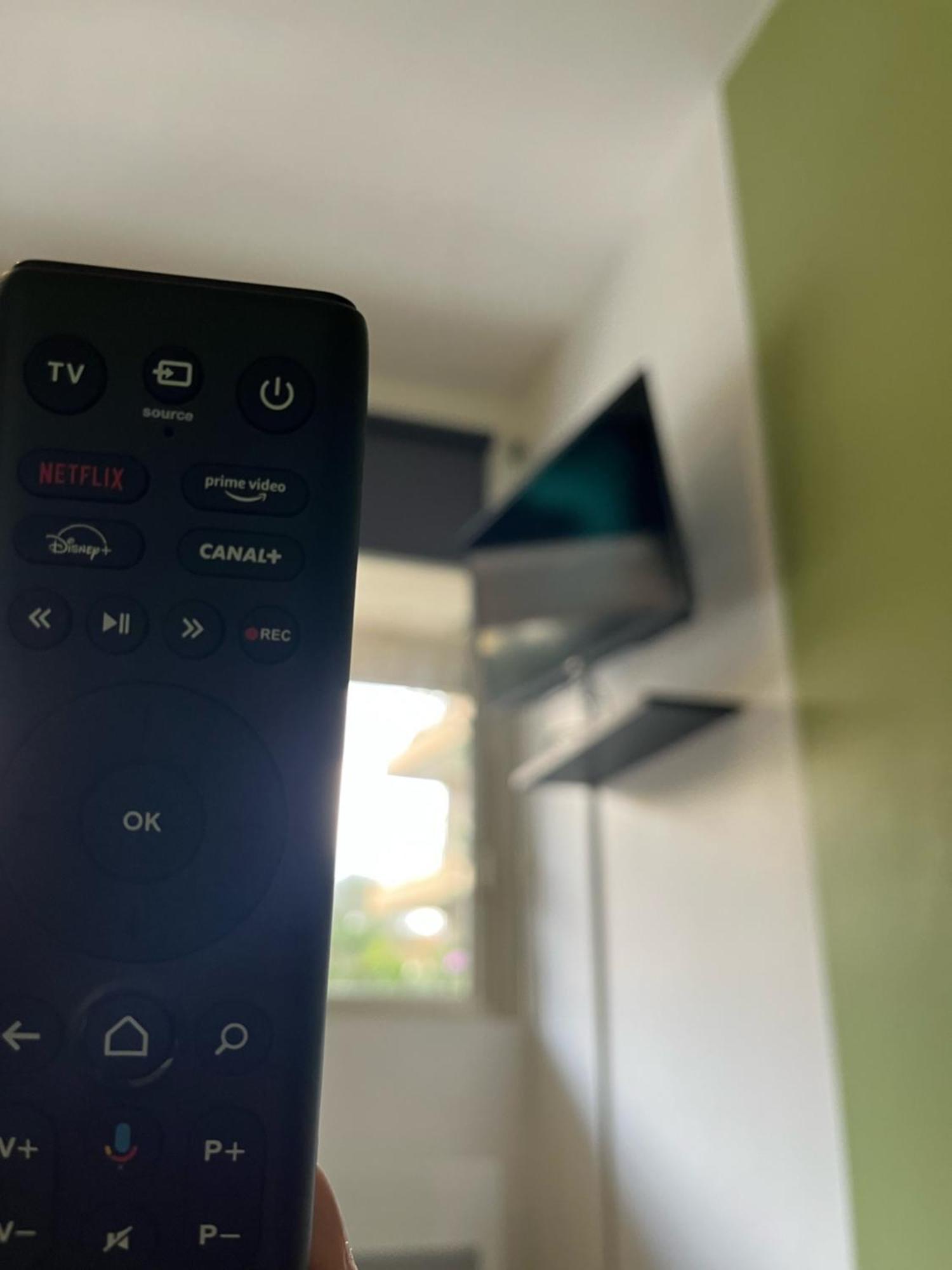 Appartement Douillet En Ville アジャクシオ エクステリア 写真